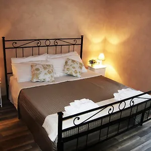 Apartment House Colosseo, Rom