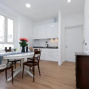 Apartment Monti, Rom