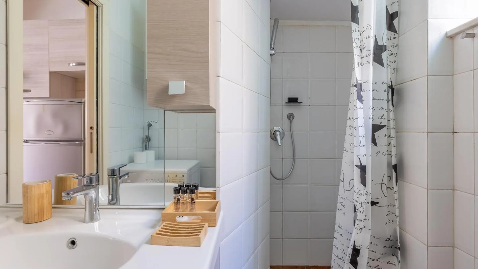 Apartment Smart Lodging Urban Rome Italy