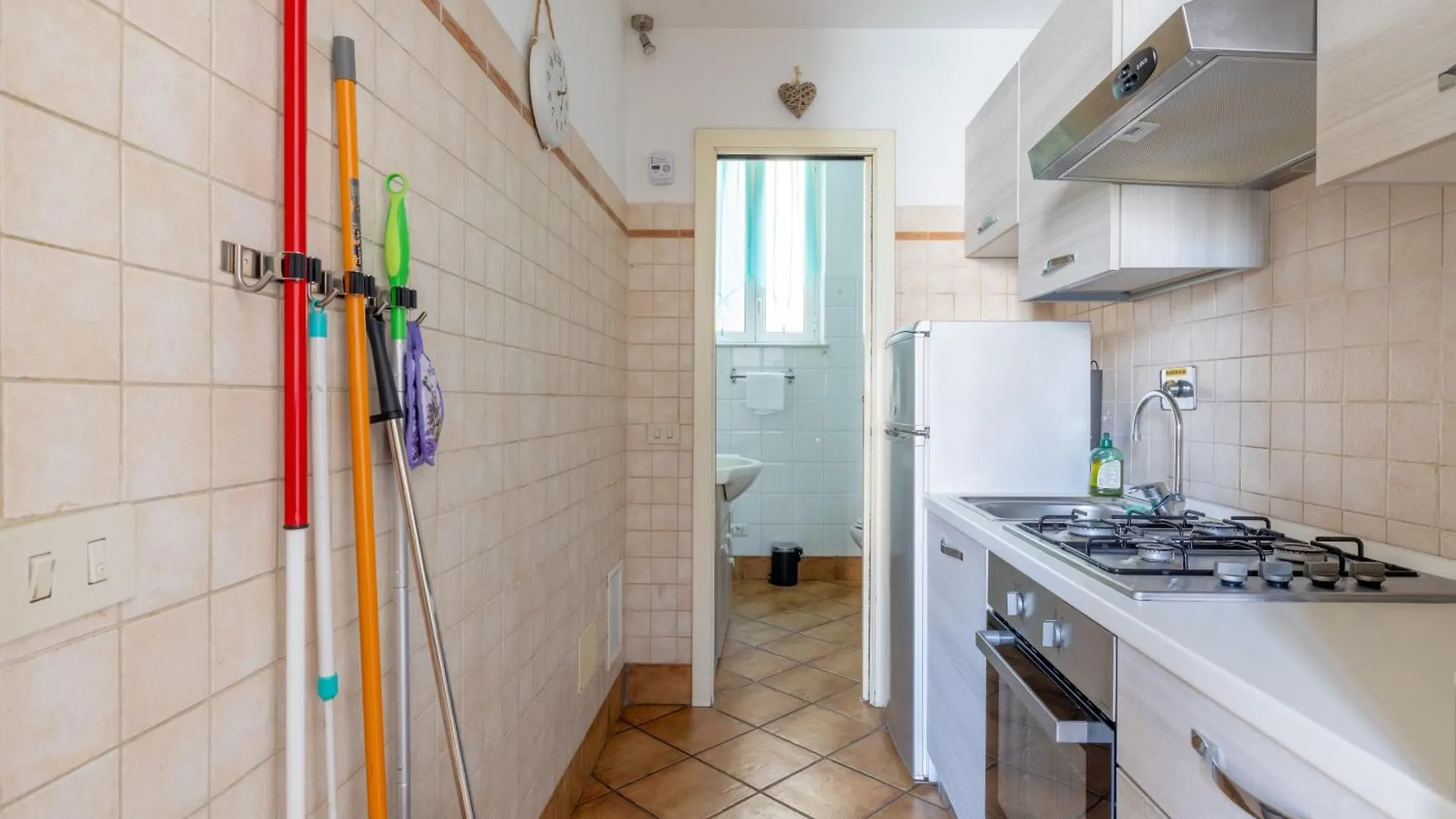 Smart Lodging Urban Rome 0*,  Italy
