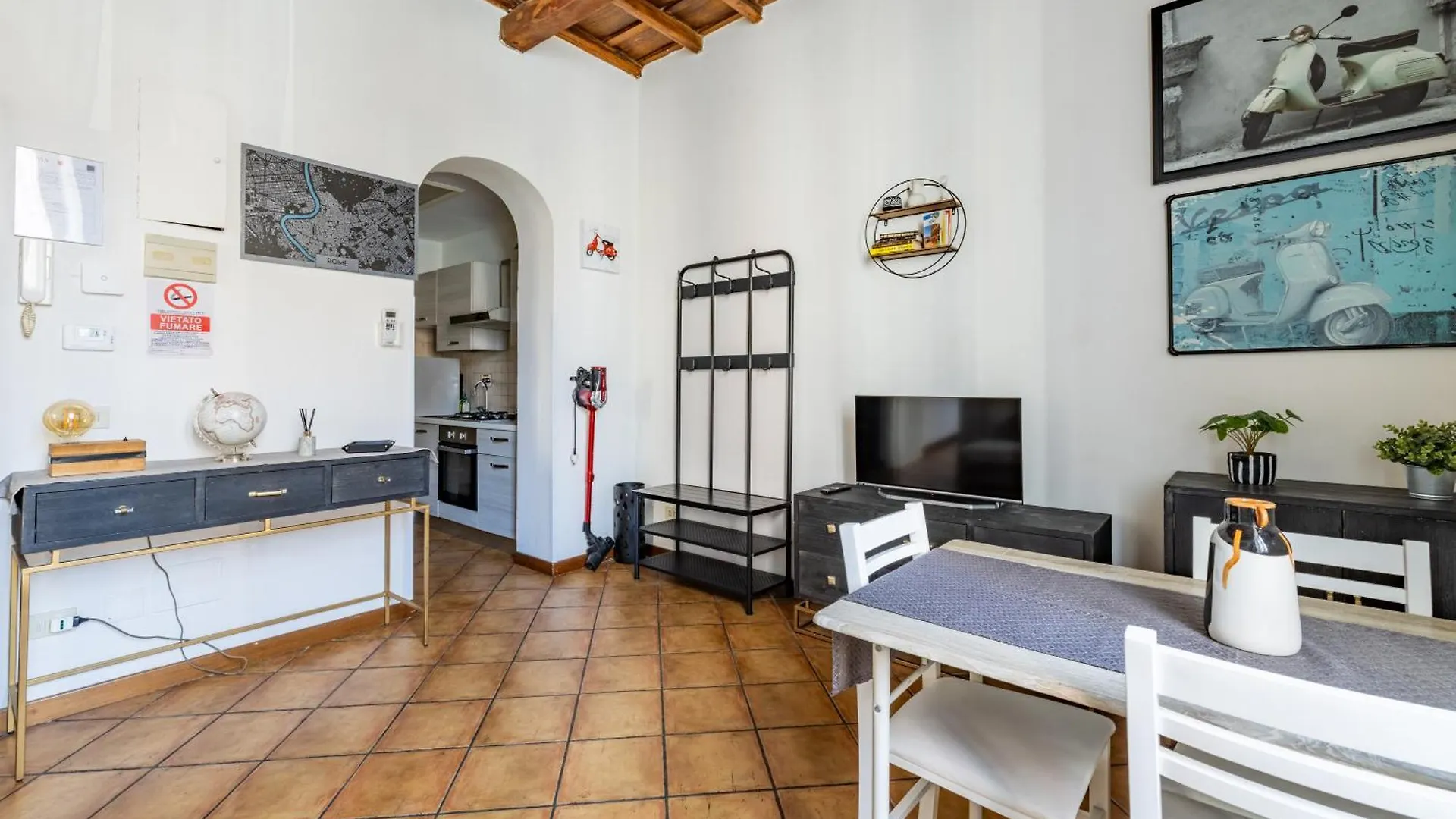 Smart Lodging Urban Rome 0*,
